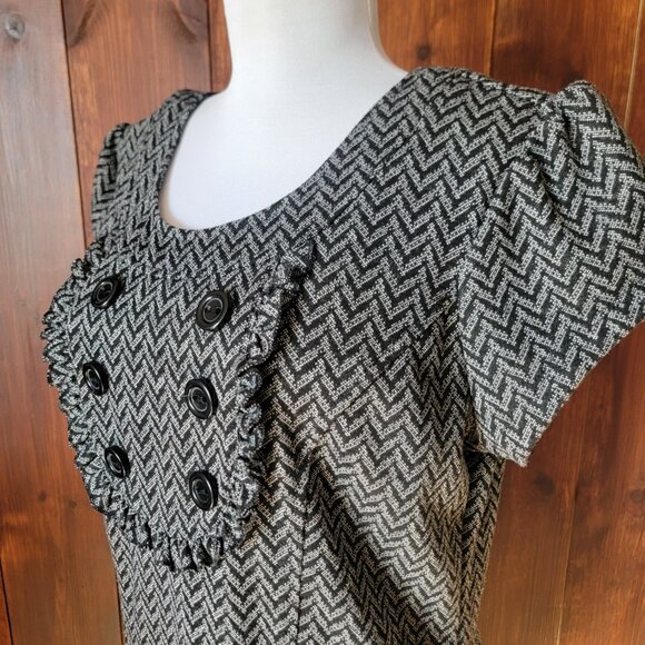 Retro Indie Twee Women L Black Gray Chevron Mini Dress Ruffle Bib Panel 2000s - Picture 10 of 14